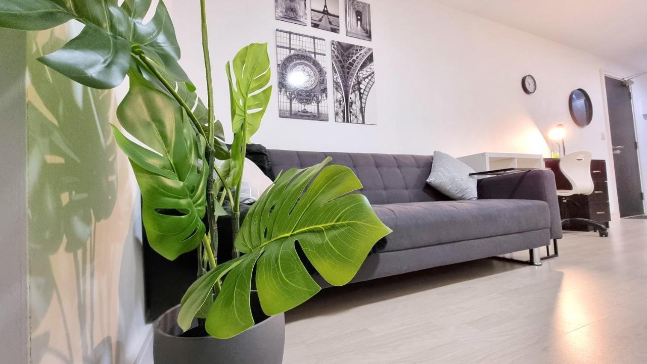 Spacious City Studio / Wifi / Parking Λίβερπουλ Εξωτερικό φωτογραφία
